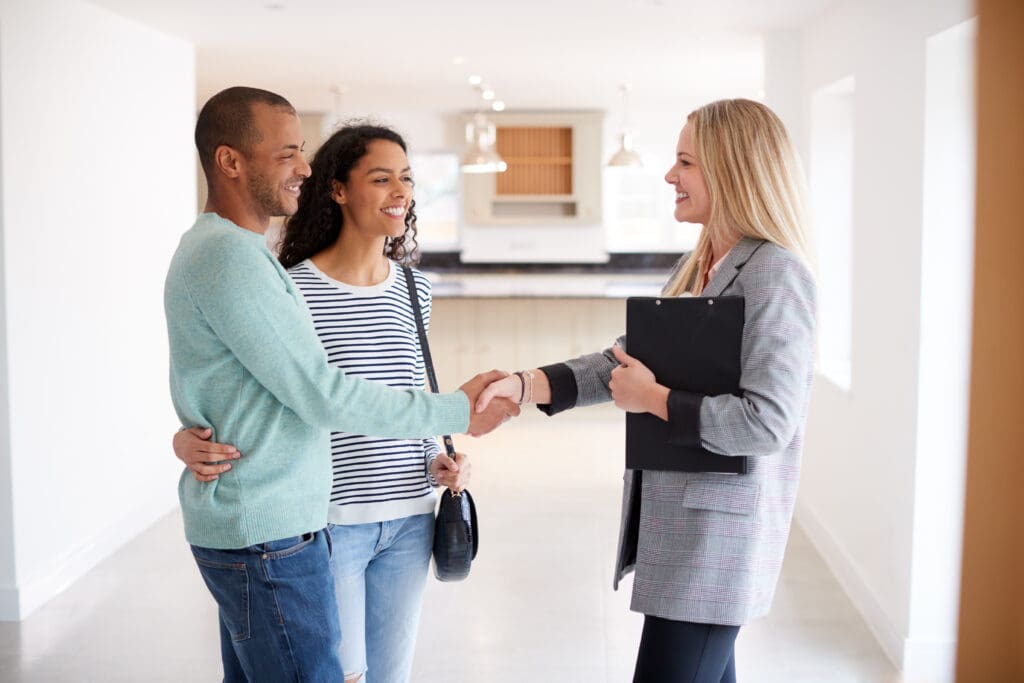 Every Successful Real Estate Pro Has These 5 Skills: Concept of negotiation
