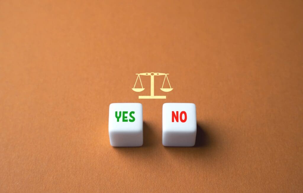 Should You Become a Real Estate Broker? Weighing the Pros and Cons