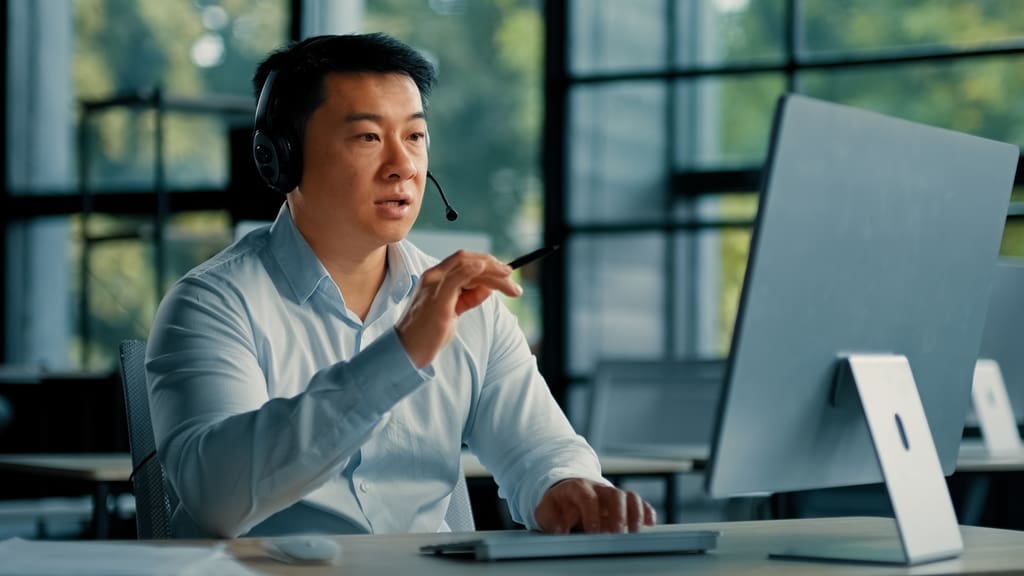 professional-consultant-business-coach-businessman-2023-03-17-16-38-42-utc - Real-Estate-Leads Real Estate Coach: How to Boost Your Business: Sounding Board for New Ideas