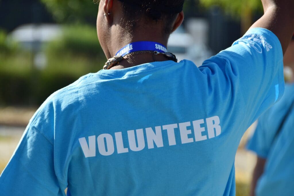 How New Agents Can Build Up a Client Base:  Volunteer