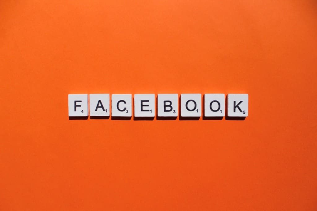 facebook-scrabble-letters-word-on-a-orange-backgro-2022-11-11-21-24-04-utc-1 - Real-Estate-Leads