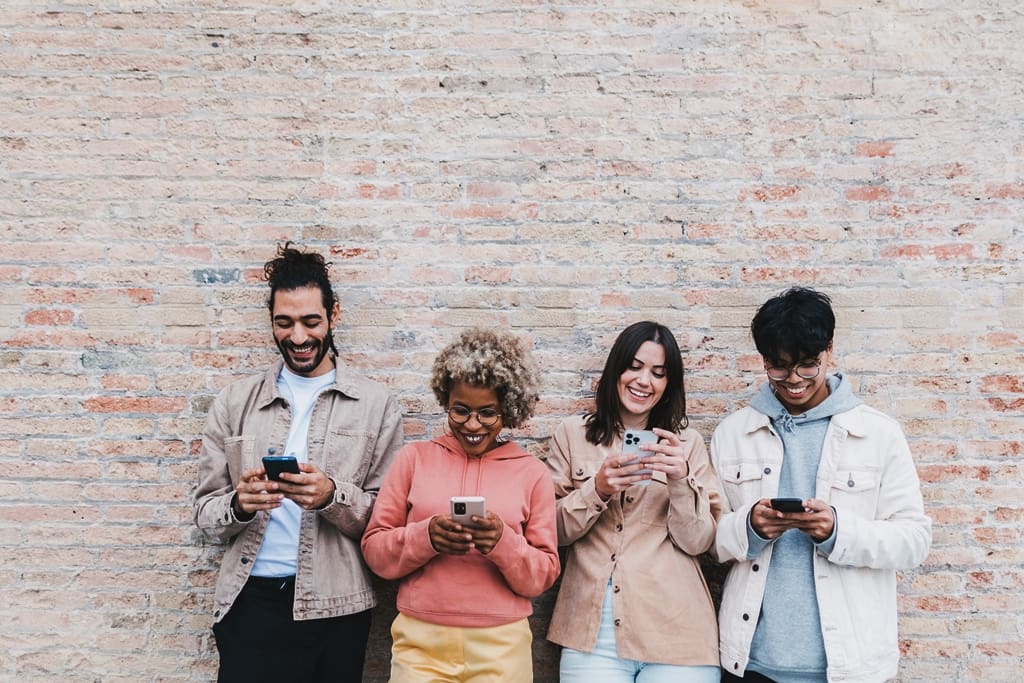 How to Elevate Your Real Estate Ads with SEO Mastery: Mobile Friendly