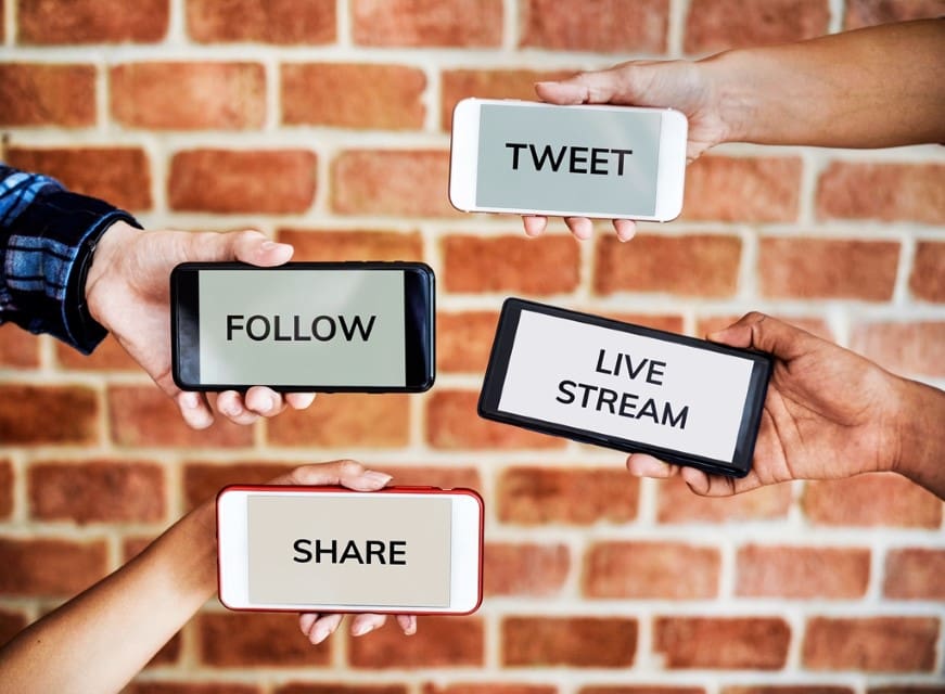 Networking Strategies to Elevate Your Real Estate Business:  Social Media