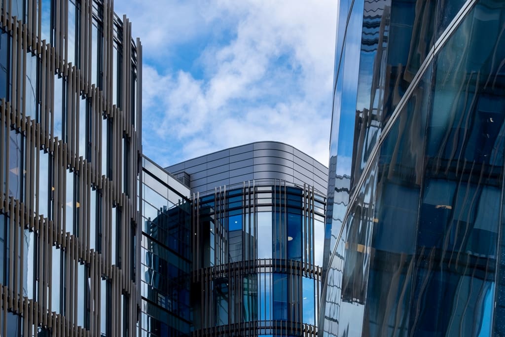 Listing Commercial Properties: Expert Tips for Real Estate Agents