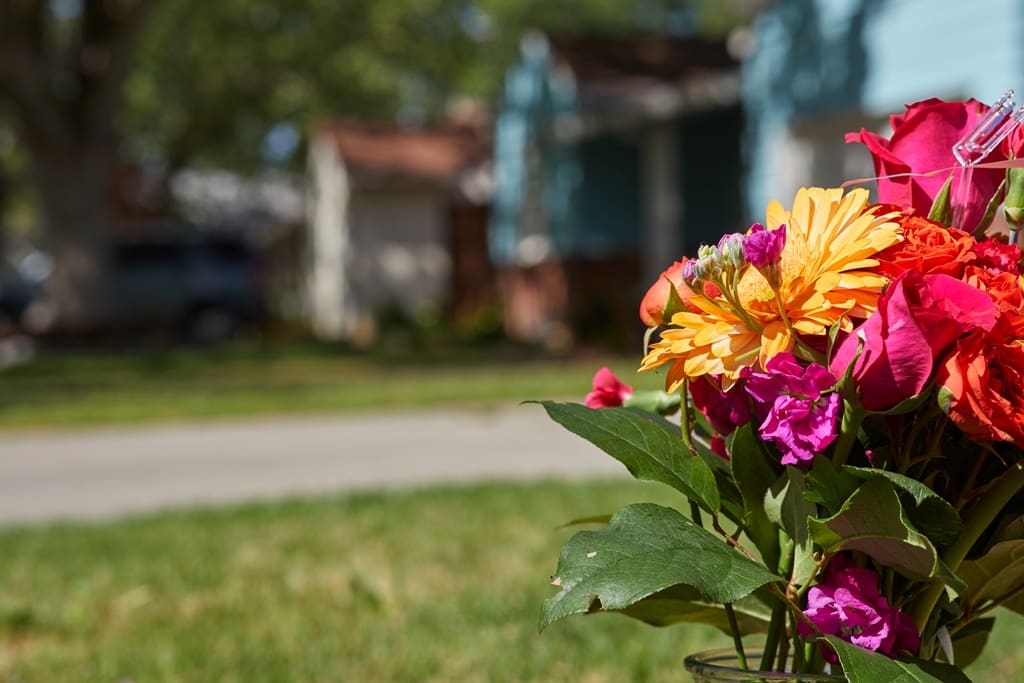 - Real-Estate-Leads How to Stage a Home for a Quick Sale: Curb Appeal