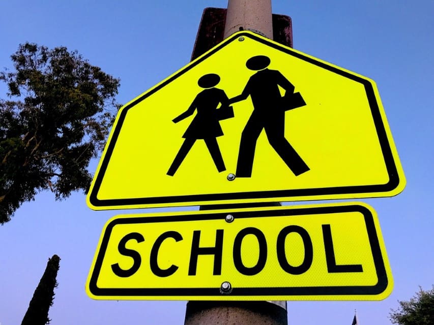 How to Identify High-Growth Areas for Real Estate Investment: School and Community