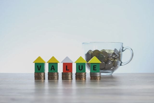 - Real-Estate-Leads 5 Proven Ways to Use AI in Real Estate: Home Value