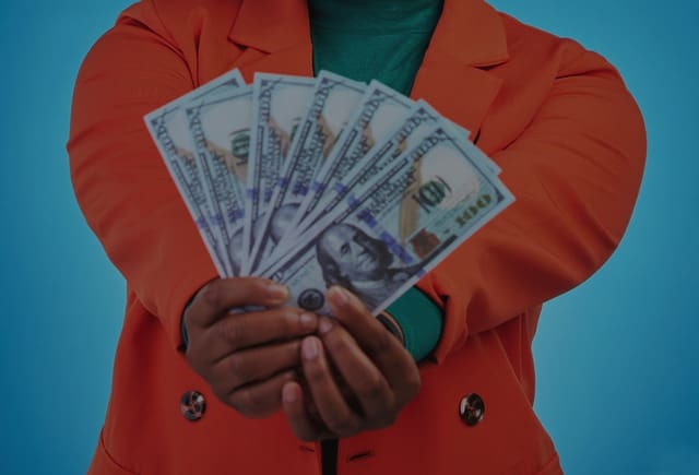 Working With Cash Buyers: Tips and Red Flags