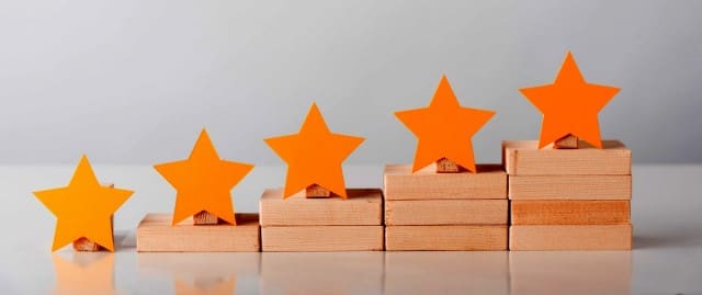 What Should Be on Your Real Estate Website Homepage? Testimonials and Ratings