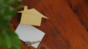 How to Design Real Estate Flyers That Grab Attention