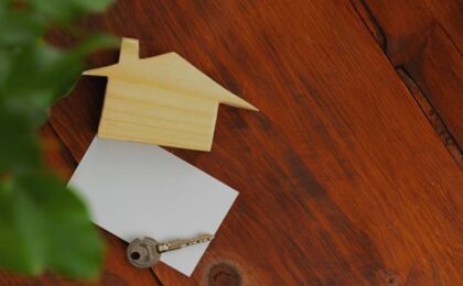 How to Design Real Estate Flyers That Grab Attention