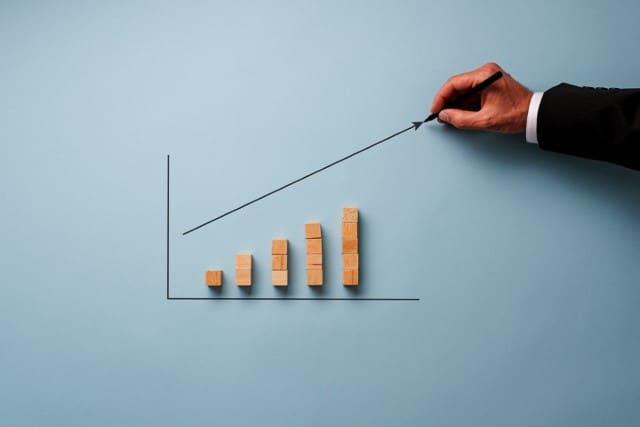 How to Use Market Trends to Attract the Right Buyers