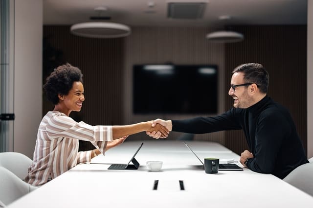 The Art of Negotiating Win-Win Deals