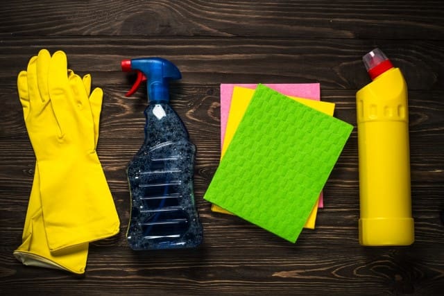 How to Stage Homes for a Faster Sale:  Declutter and Clean