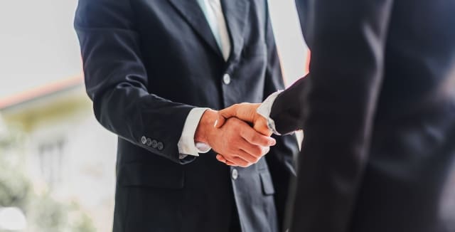 4 Proven Tips to Negotiate the Best Deal For Your Client