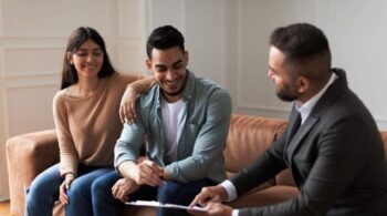 Top 5 Things to Discuss When Meeting With a Seller the First Time