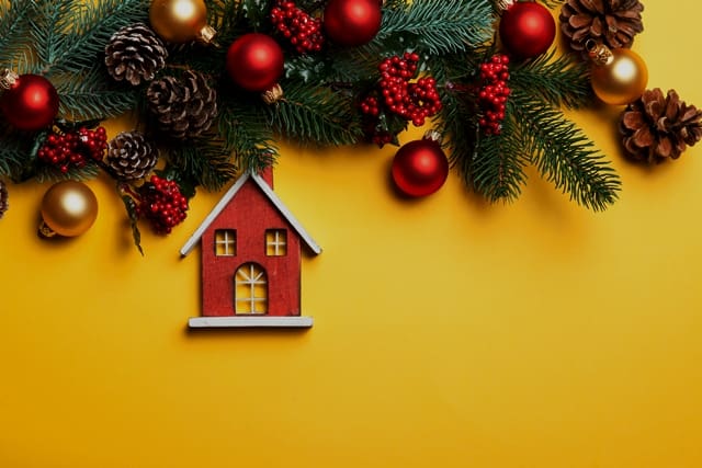 5 Proven Tips to Sell a Home Over the Holidays