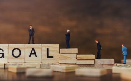 How to Set Realistic Goals When Starting Out in Real Estate