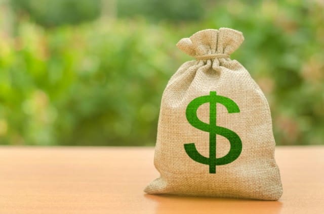 5 Things Every Real Estate Agent Needs to Know About HOAs: Fees