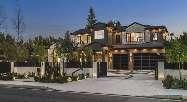 Understanding the Luxury Real Estate Market