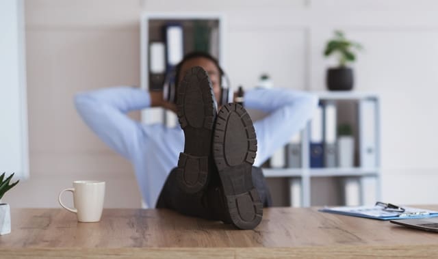 How to Create a Daily Schedule That Keeps New Agents Productive: Taking Breaks