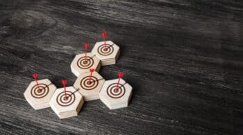 The Pros and Cons of Real Estate Agents Having a Niche Market