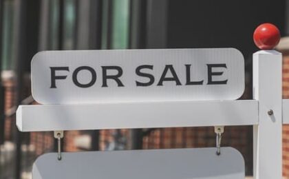 Is Signage Still Effective for Real Estate Sales?