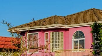 5 Ways to Market and Sell an Ugly House