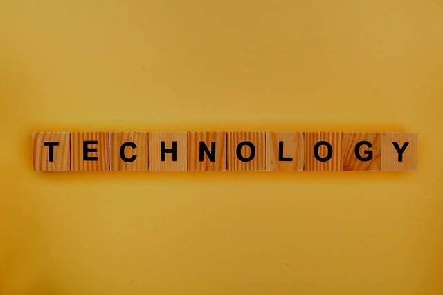 How to Hold an Open House for a Luxury Property: Technology