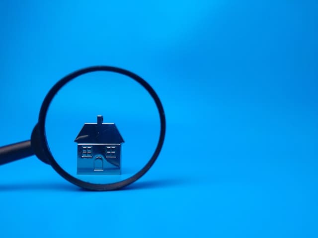 Distressed Property Sales: How Agents Can Protect Their Clients: Due Diligence