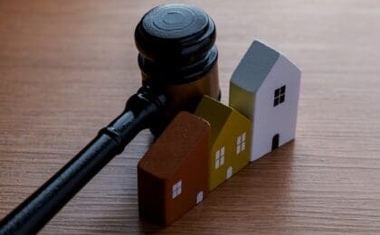 How to Unravel Easements During a Real Estate Sale
